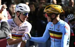 Remco Evenepoel zahájil sezonu třemi výhrami. Bude to stačit na Pogačara?