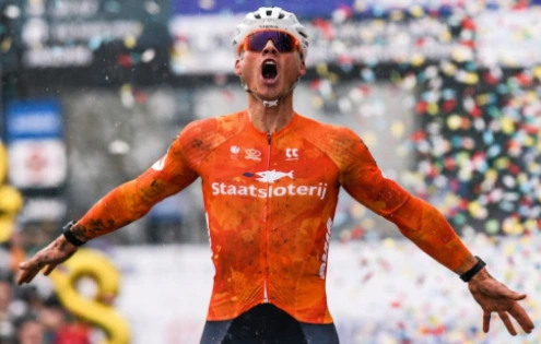 „Ani náhodou.“ De Vlaeminck odmítá, že Van der Poel je nejlepší cyklokrosař v historii