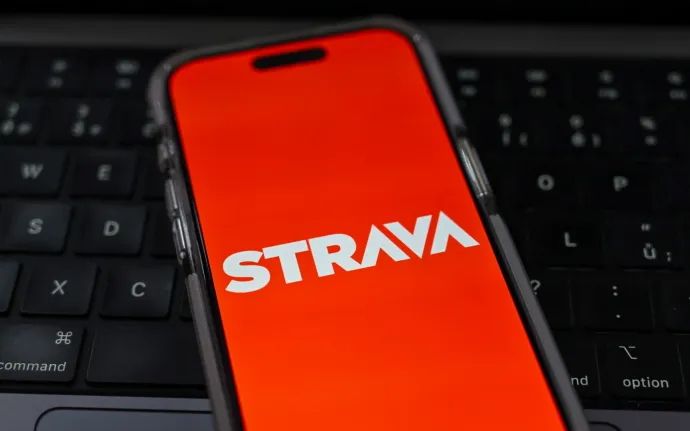 Strava ruší přihlašování přes Facebook. Co to znamená pro uživatele?
