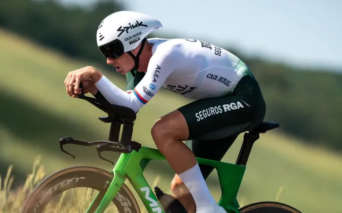 Jaume Guardeno, týmový kolega Jakuba Otruby, bojuje po nehodě na JIP