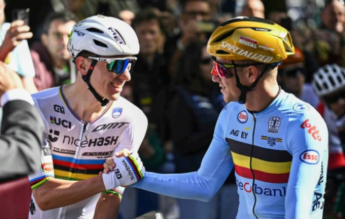 Pogačar a Evenepoel po Flandrech potrestáni pokutami a ztrátou bodů