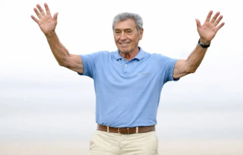 Eddy Merckx skončil v nemocnici a čeká ho sedmá operace kyčle