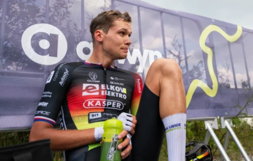 Tomáš Přidal přišel v závěru závodu Kolem Mersinu o žlutý dres a končí druhý