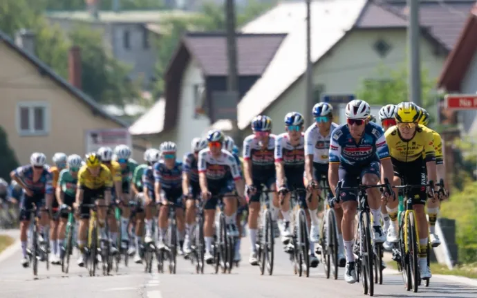 Letošní Roubaix přepsalo historii. Rekordní rychlost téměř 49 km/h nemá obdoby