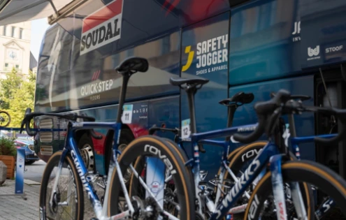 Soudal Quick-Step končí se Specialized a od roku 2027 přechází na Meridu