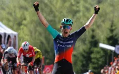 Devatenáctiletý Paul Seixas ovládl Valonský šíp a zlomil tím 90 let starý rekord