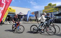 Písek ožil cyklistikou: Testování novinek a vydařený start sezóny u CYKLOŠVEC