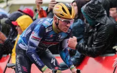 Red Bull mění strategii před Tour de France: Evenepoel dostal volno, Lipowitz zkusí Slovinsko