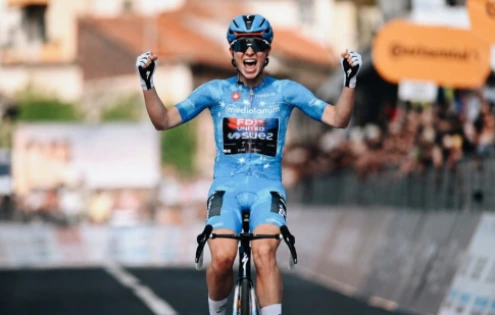 Vollering slaví triumf na Giru. Nizozemka zkompletovala sbírku Grand Tours