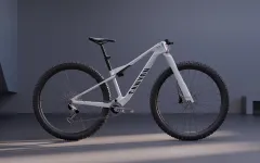 Budoucnost horských kol? Canyon odhalil futuristický koncept Lux Era