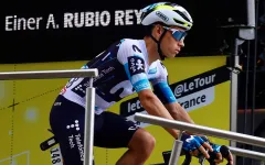 Einer Rubio po nárazu do týmového auta odstoupil z Tour de France