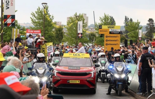 Tour de France kvůli požárům mění program. Závěrečná etapa se výrazně zkrátí