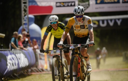 Na Tchibo Coffizz MČR v maratonu triumfovali Stošek a Holubová