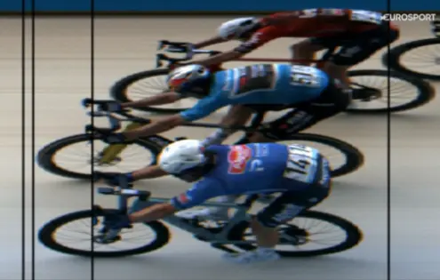 Wout van Aert vyhrál po dramatickém fotofiniši. O vítězi rozhodovali komisaři 20 minut