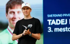 Tadej Pogačar vyvolal kontroverzi. Jeho jízda v Monaku mezi auty budí emoce