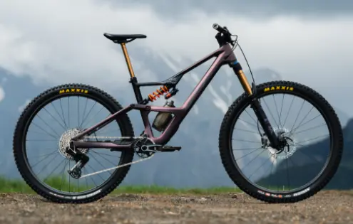 Orbea Occam 2025: Nová geometrie a kabeláž