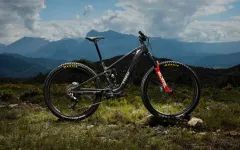 Trek představuje novou univerzálnější platformu Fuel: tři kola v jednom
