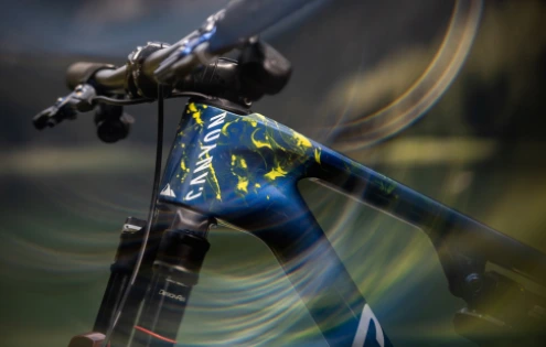 Canyon svým 14 jezdcům vyšperkoval závodní speciály pro mistrovství světa