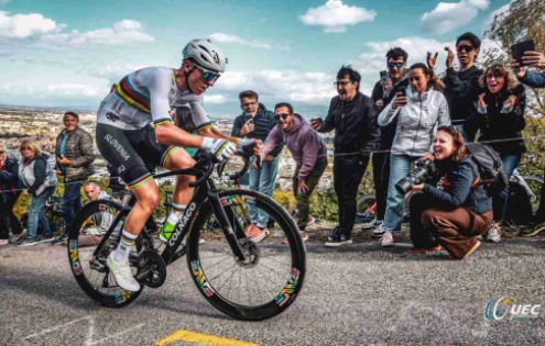 Kde na Tour de France 2026 porazit Tadeje Pogačara?