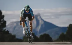 Italský cyklokrosový supertalent sesadil Seixase z trůnu nejmladšího jezdce WorldTour