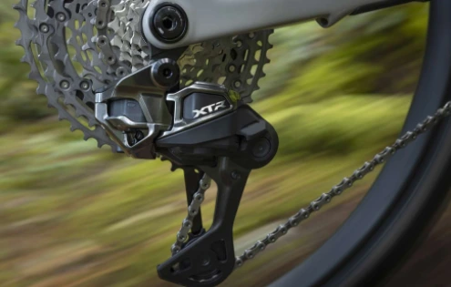 Shimano podalo patent na vlastní uchycení přehazovačky pro UDH