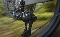 Shimano podalo patent na vlastní uchycení přehazovačky pro UDH