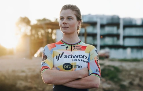 SD Worx Protime v nových dresech pro sezonu 2026 sází na živé barvy