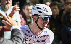 Vuelta zůstává pro Pogačara ve hře, říká management UAE Emirates XRG. Rozhodne se po Tour